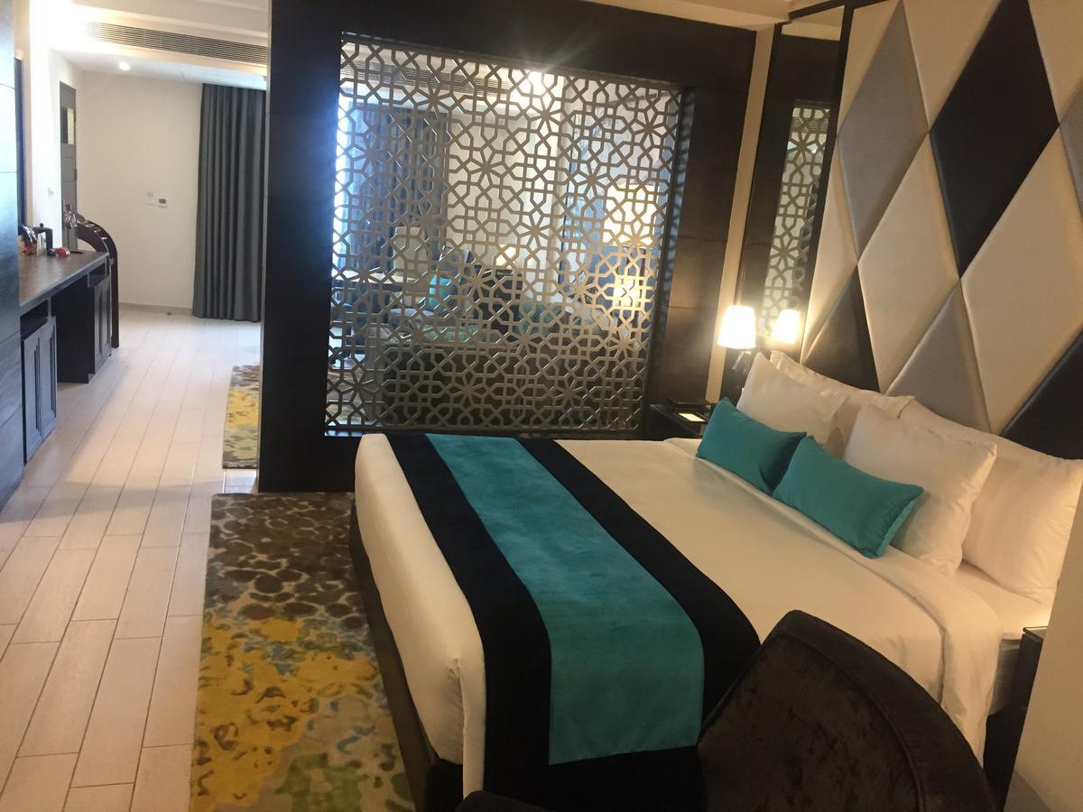 Radisson Chandigarh Zirakpur Exterior photo A room at the hotel